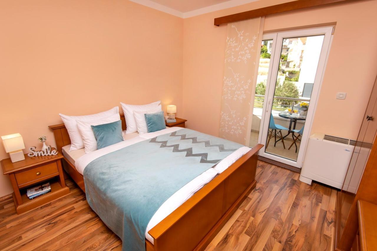 Antonio Apartman *