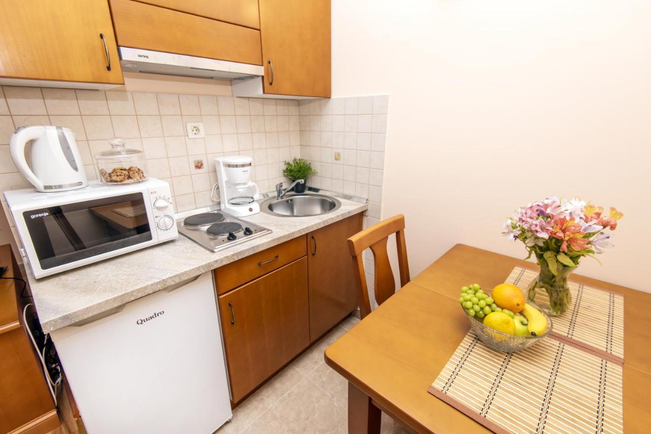Antonio Apartman *